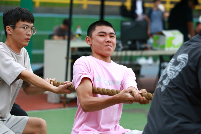 20251022【正修科技大學歡慶60週年校慶系列活動：工學院日-工學院暨系學會拔河比賽】p.2圖片