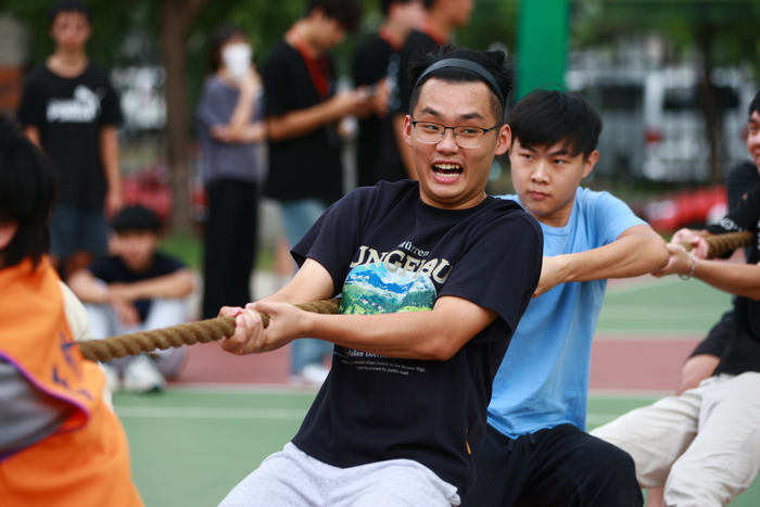 20251022【正修科技大學歡慶60週年校慶系列活動：工學院日-工學院暨系學會拔河比賽】p.2圖片