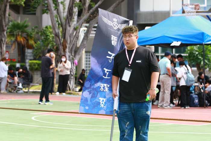 20251022【正修科技大學歡慶60週年校慶系列活動：工學院日-工學院暨系學會拔河比賽】p.1圖片