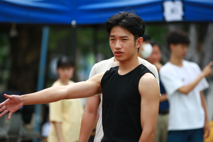 20251022【正修科技大學歡慶60週年校慶系列活動：工學院日-工學院暨系學會拔河比賽】p.1圖片