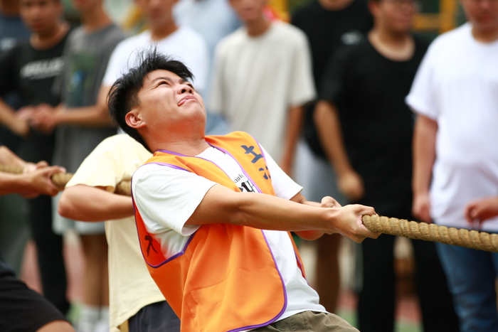 20251022【正修科技大學歡慶60週年校慶系列活動：工學院日-工學院暨系學會拔河比賽】p.1圖片