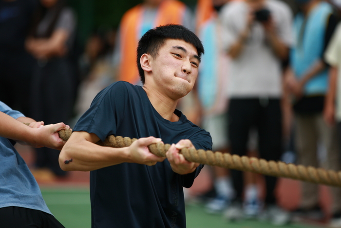 20251022【正修科技大學歡慶60週年校慶系列活動：工學院日-工學院暨系學會拔河比賽】p.1圖片