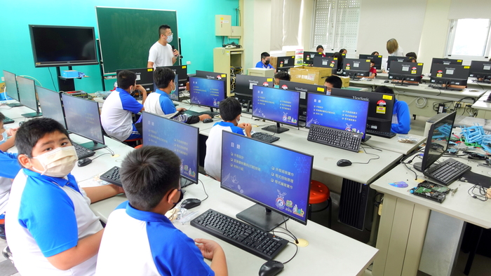 20251127【正修創客基地×工學院】國小創客體驗研習營圖片